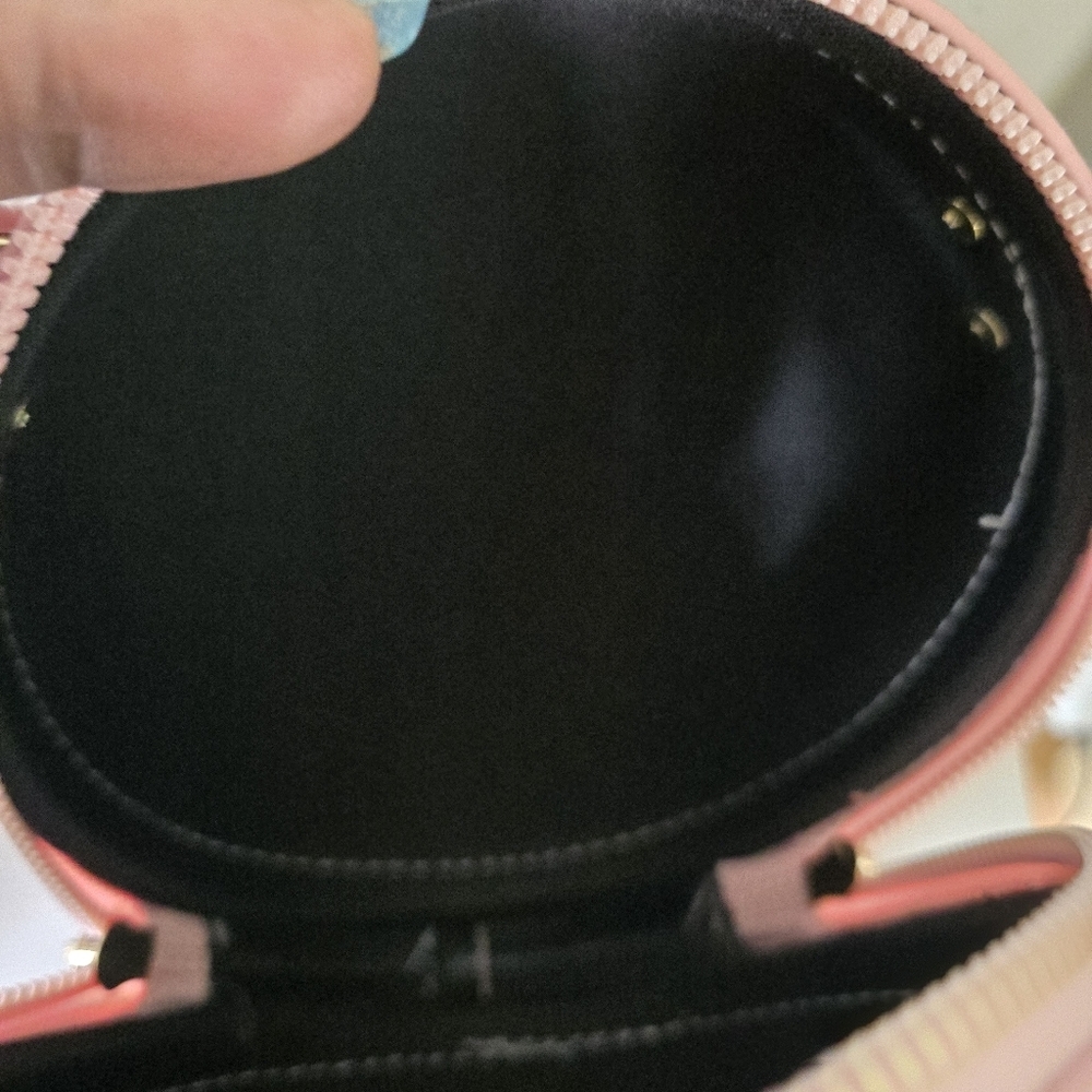 Pink Basketball-Shaped Women's Bag - Picture 6 of 9